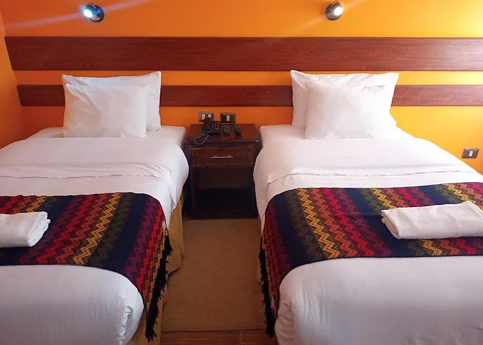 Hotel Rio Dorado 3*